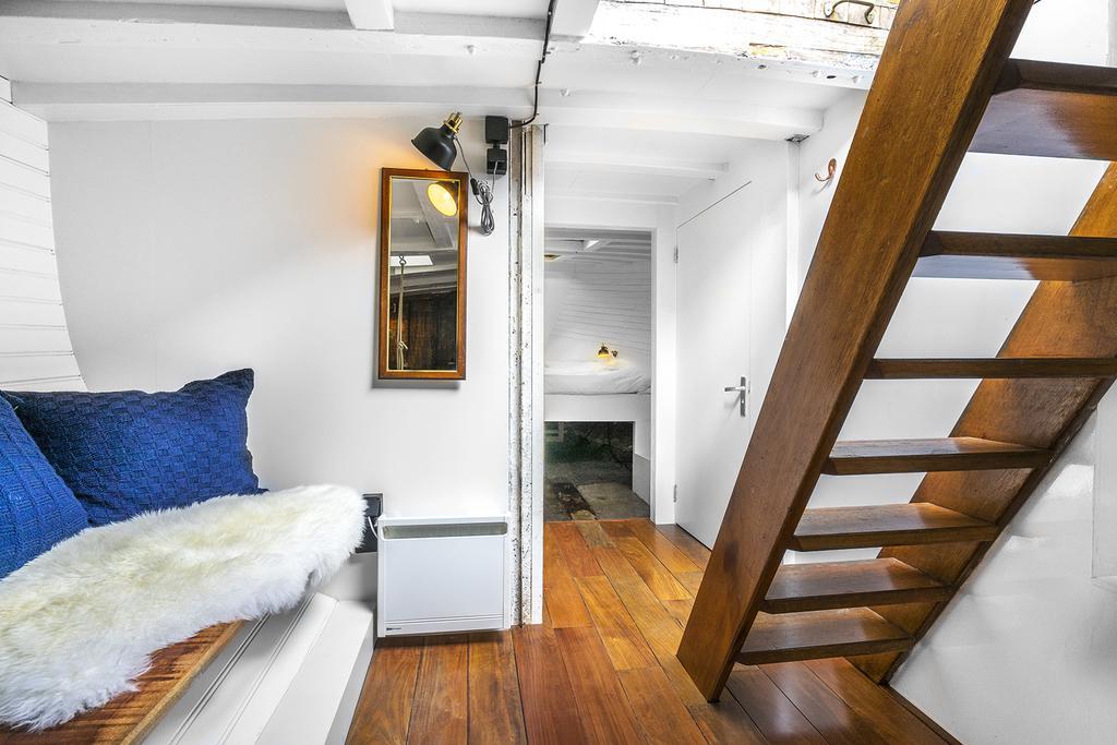 Asile Flottant Hotel อัมสเตอร์ดัม ภายนอก รูปภาพ