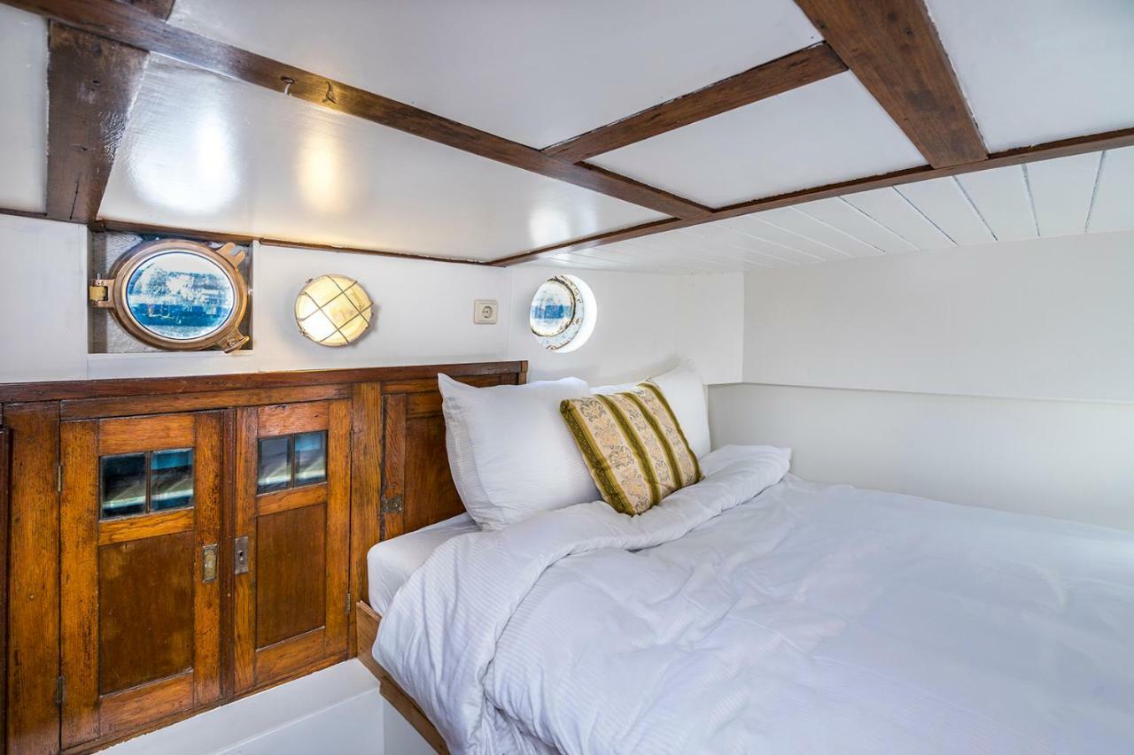 Asile Flottant Hotel อัมสเตอร์ดัม ภายนอก รูปภาพ