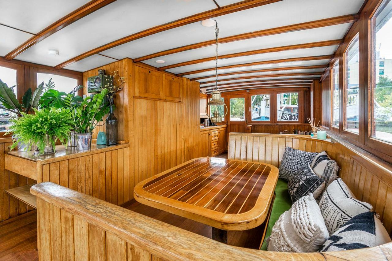 Asile Flottant Hotel อัมสเตอร์ดัม ภายนอก รูปภาพ