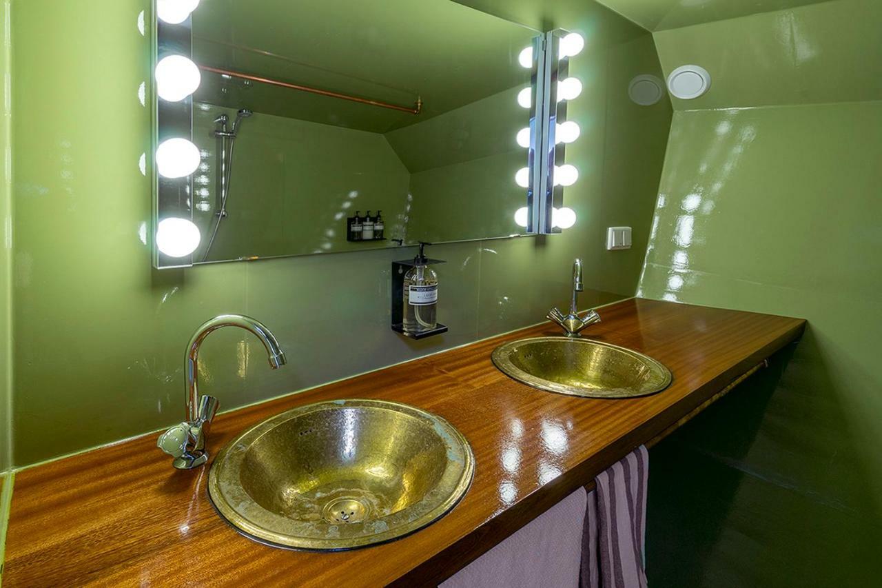 Asile Flottant Hotel อัมสเตอร์ดัม ภายนอก รูปภาพ