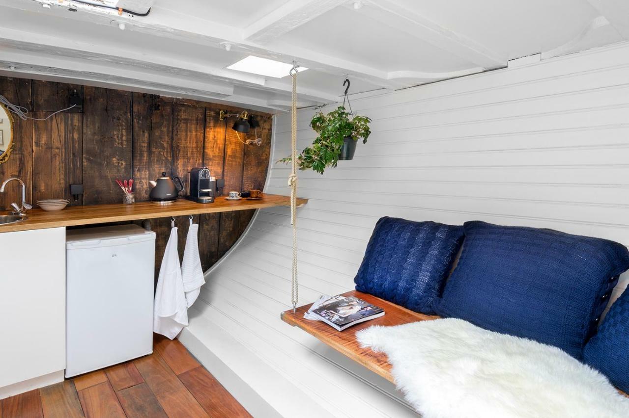 Asile Flottant Hotel อัมสเตอร์ดัม ภายนอก รูปภาพ